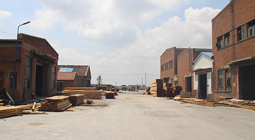 ľ���װ�䳧��